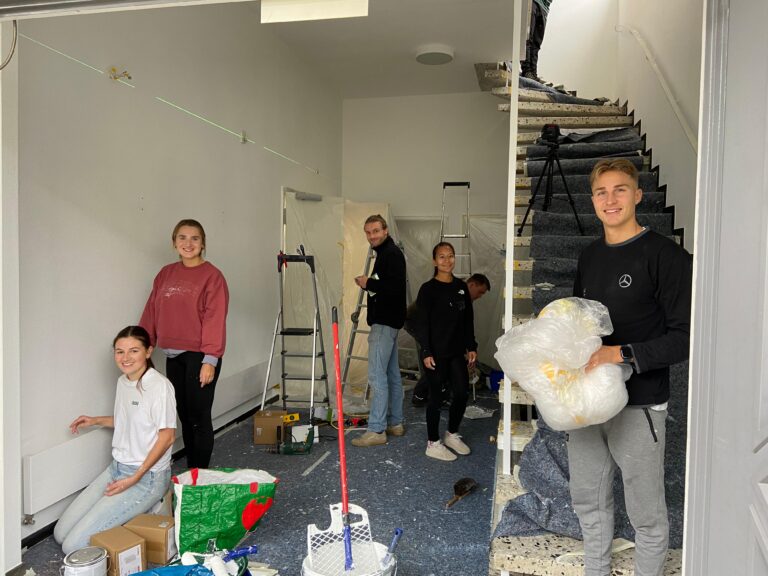 3a62ac2c-3c99-4fa2-b8de-0081cd2d15c6